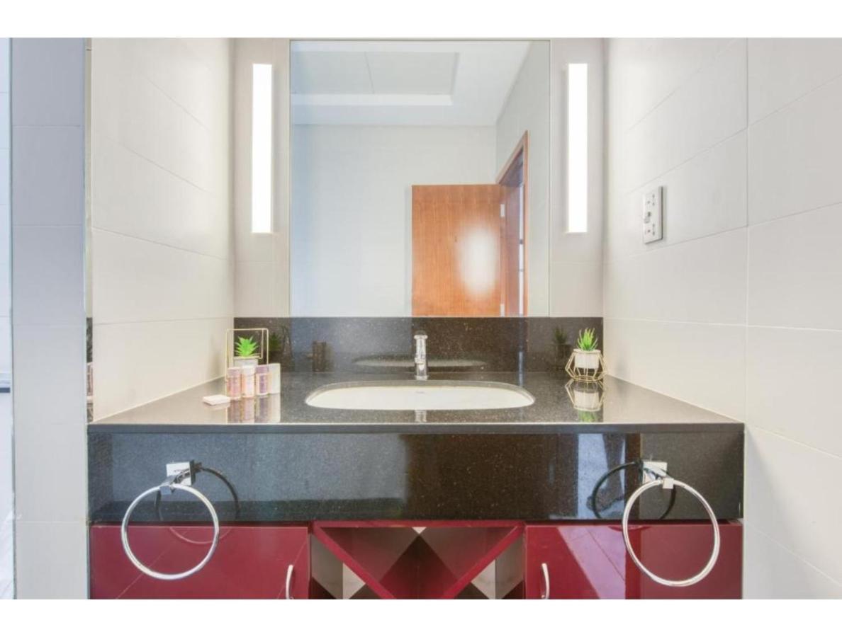 The Penthouse Near Burj Khalifa And Dubai Mall 外观 照片